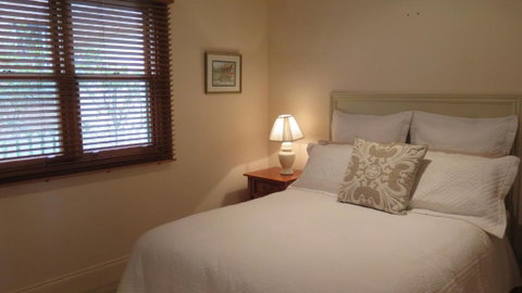 Magnolia Cottage - Darwin Tourism 4