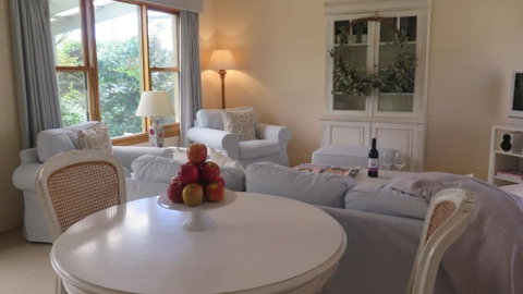 Magnolia Cottage - Darwin Tourism 5