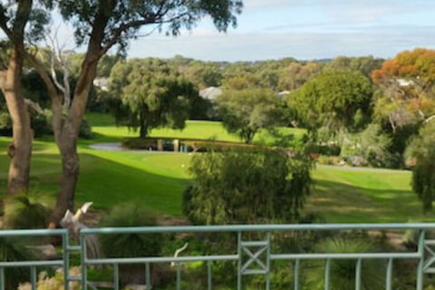 Joondalup Golf Retreat - Darwin Tourism 0
