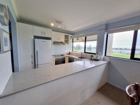 Newcastle Short Stay Apartments - Flagstaff Apartments - Darwin Tourism 2
