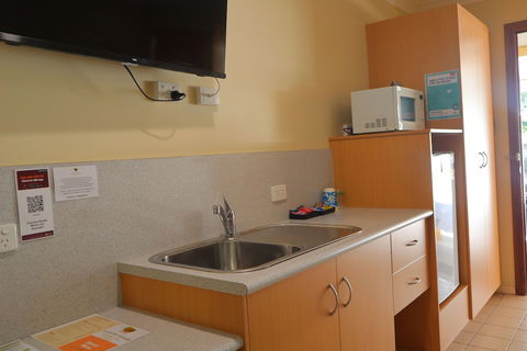 Country Roads Motor Inn Gayndah Qld - Darwin Tourism 4