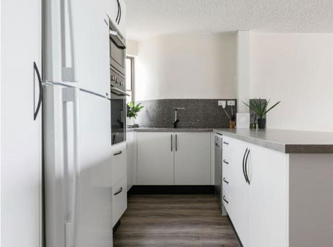 Alex Headland Beachfront - Darwin Tourism 1