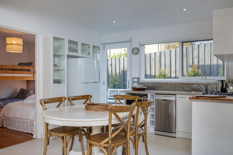 Capella Villa No. 3 Luxurious Beachside Style - Darwin Tourism 5
