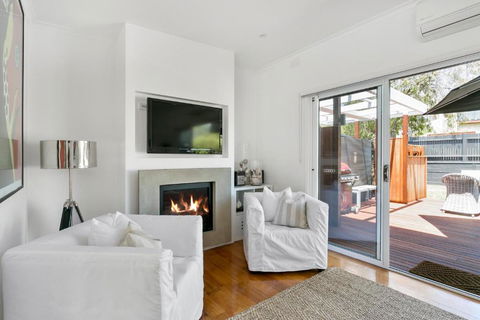 Capella Villa No. 3 Luxurious Beachside Style - Darwin Tourism 2