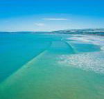 Tahren Beachfront Shack - Darwin Tourism