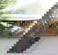 Castaway - Darwin Tourism