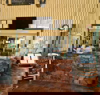 Parry Creek Farm Tourist Resort  Caravan Park - Darwin Tourism