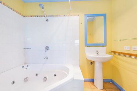 Apollo Panorama Guesthouse - Darwin Tourism 7