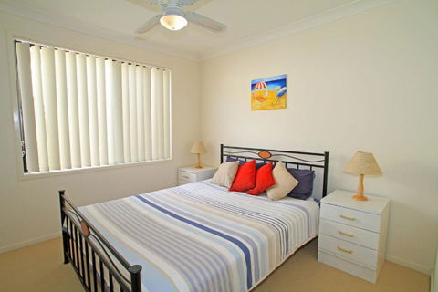 Waterfront Getaway In Sussex - Darwin Tourism 6