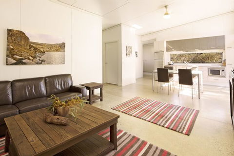 Ecocrackenback 12 'Sustainable Chalet Close To The Slopes.' - Darwin Tourism 5