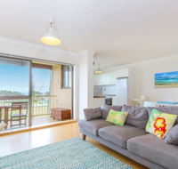 Beachside Bliss 12 Kingsway - Darwin Tourism