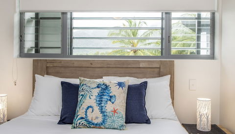 Absolute Waterfront Magnetic Island - Darwin Tourism 5