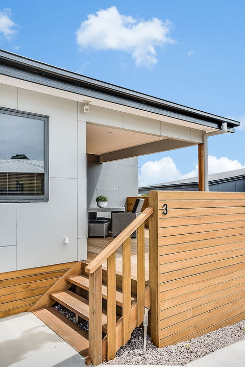 Apartments On Fraser Bicheno - Darwin Tourism 5