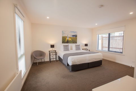 Apartments On Fraser Bicheno - Darwin Tourism 2