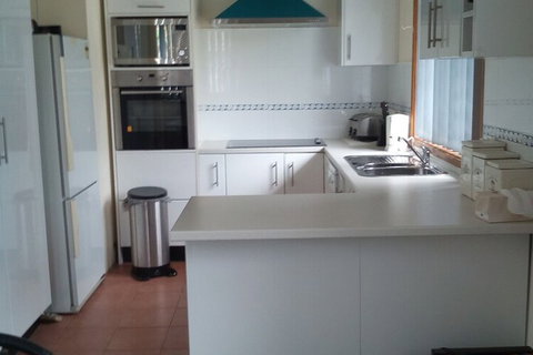 Rennies Beach House - Darwin Tourism 7