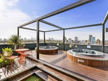 ERICA, 2BDR South Yarra Apartment - Darwin Tourism 1