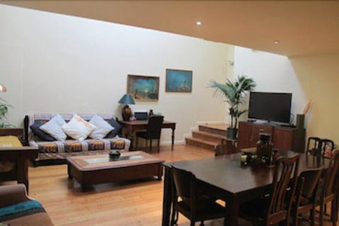 MONIKA, 1BDR Collingwood Apartment - Darwin Tourism 1