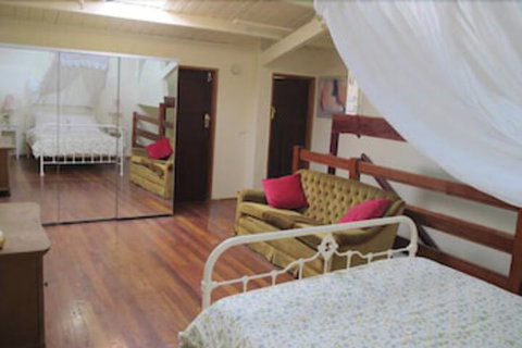 MONIKA, 1BDR Collingwood Apartment - Darwin Tourism 5