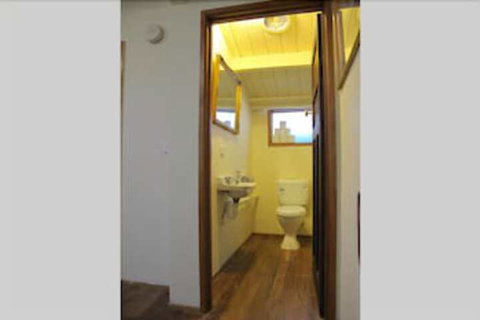 MONIKA, 1BDR Collingwood Apartment - Darwin Tourism 7
