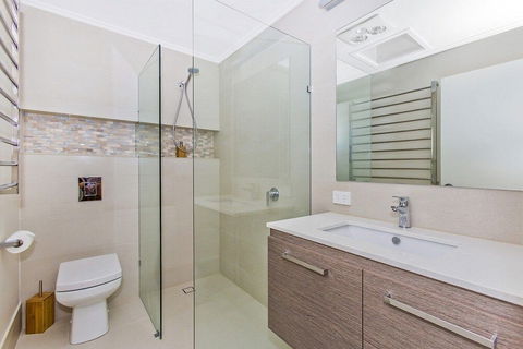 Sunrise On Seaview - Darwin Tourism 0