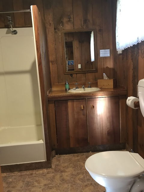 Cradle Mountain Highlanders Cottages - Darwin Tourism 0