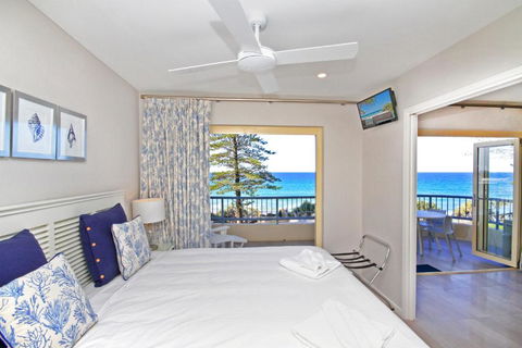 Coolum Baywatch Luxury Style Penthouse Linen Included WIFI 500 Bond - Darwin Tourism 4