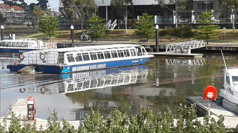 Marina View Apartment On The Maribyrnong River, Melbourne - Darwin Tourism 1