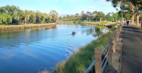 Marina View Apartment On The Maribyrnong River, Melbourne - Darwin Tourism 0