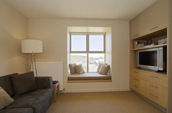 Chalet Hotham 3 - Darwin Tourism 2