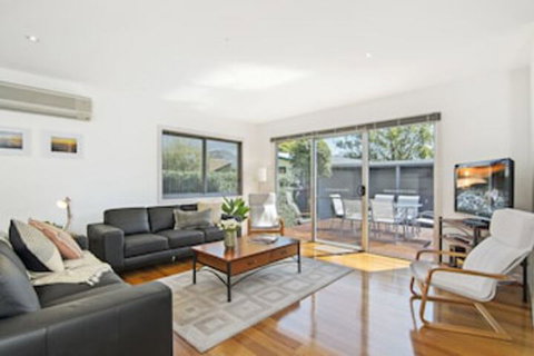 Bask At The Glade - Rejuvenate Stays - Darwin Tourism 0