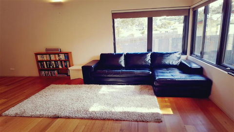 Architecturally Designed Beach House - Darwin Tourism 3