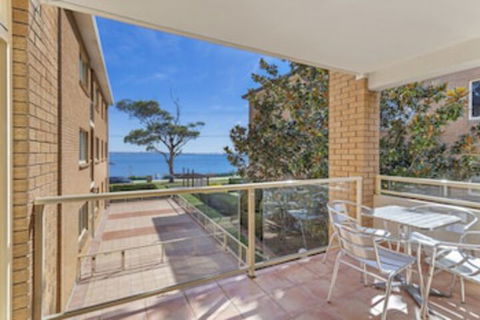 South Pacific Unit 6 Amazing Unit Opposite The Beach. - Darwin Tourism 0