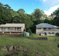 Maleny Coastal Views Retreat - Darwin Tourism
