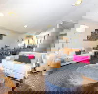 BONDI BEACH RETREAT 016i - Darwin Tourism