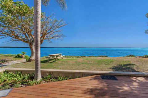 Sandy Point Road 6 Mermaids Rest - Darwin Tourism 0