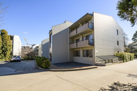 Accommodate Canberra The Summit - Darwin Tourism 6