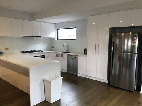 Glen Manor 1 - Darwin Tourism 2