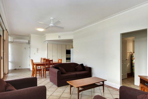 Point Briner Unit No 7 At South West Rocks - Darwin Tourism 2