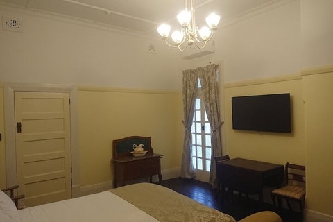 Carrawobitty Rural Retreat - Darwin Tourism 7