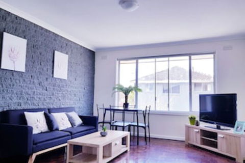 Clayton Apartment - Darwin Tourism 0