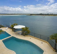 Commodore - Darwin Tourism