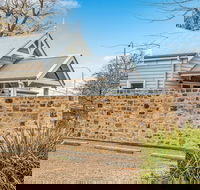 Grandview Accommodation - The Elm Tree Apartments - Darwin Tourism