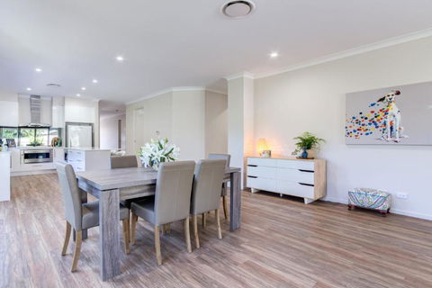 59 Banksia Avenue Coolum Beach Pet Friendly Linen Included 500 BOND - Darwin Tourism 3