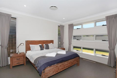 59 Banksia Avenue Coolum Beach Pet Friendly Linen Included 500 BOND - Darwin Tourism 5
