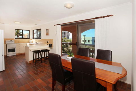 54 Coolum Terrace Coolum Beach - Darwin Tourism 5