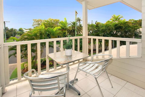 11 Dalmor Court Coolum Beach Pet Friendly Linen Supplied 500 BOND - Darwin Tourism 5