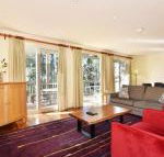 Villa 3br Chambourcin Resort Condo located within Cypress Lakes Resort nothing is more central - Darwin Tourism
