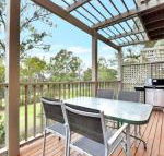 Villa Prosecco Located Within Cypress Lakes - Darwin Tourism