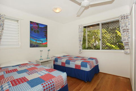 Unit 1 On The Park Coolum Beach - Darwin Tourism 5