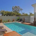 22 Sorrento Avenue Coolum Beach Linen Supplied PET FRIENDLY 500 BOND - Darwin Tourism 0